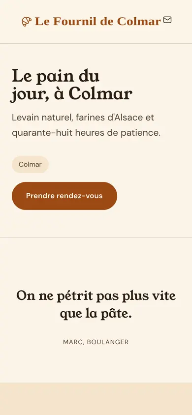 Thème Chaleureux sur téléphone, sans bandeau.
